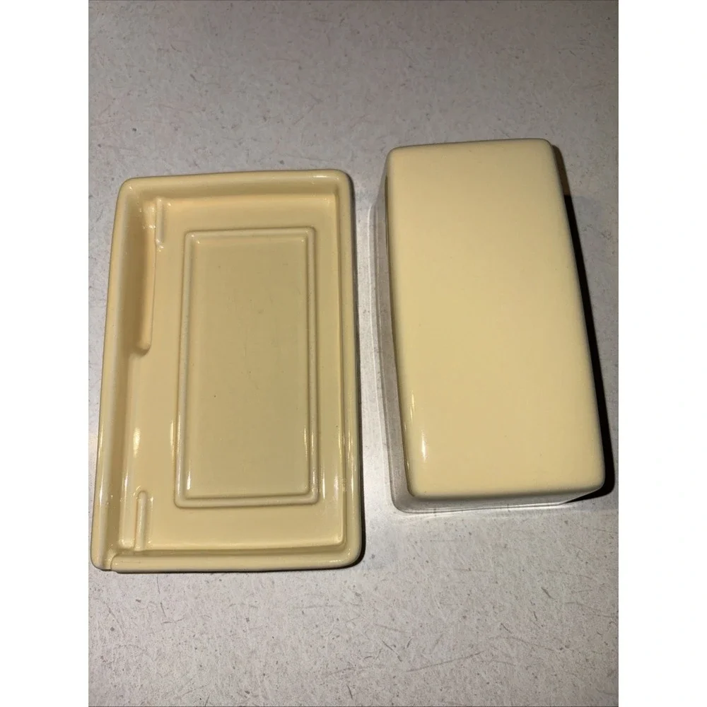 Zero Japan Bee House Ceramic Butter Dish Yellow No Knife